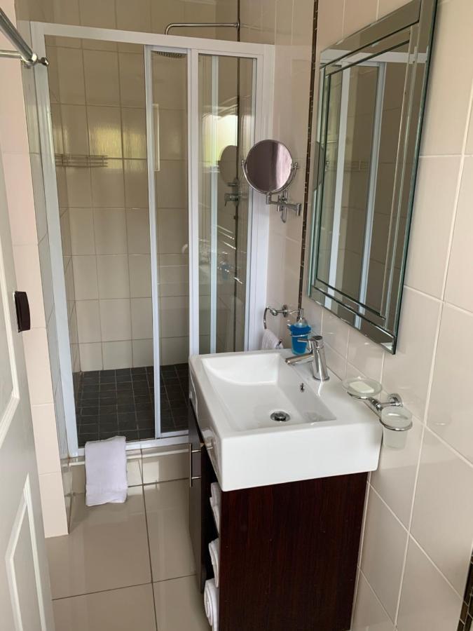 Leighton Court Hotel Newcastle Buitenkant foto